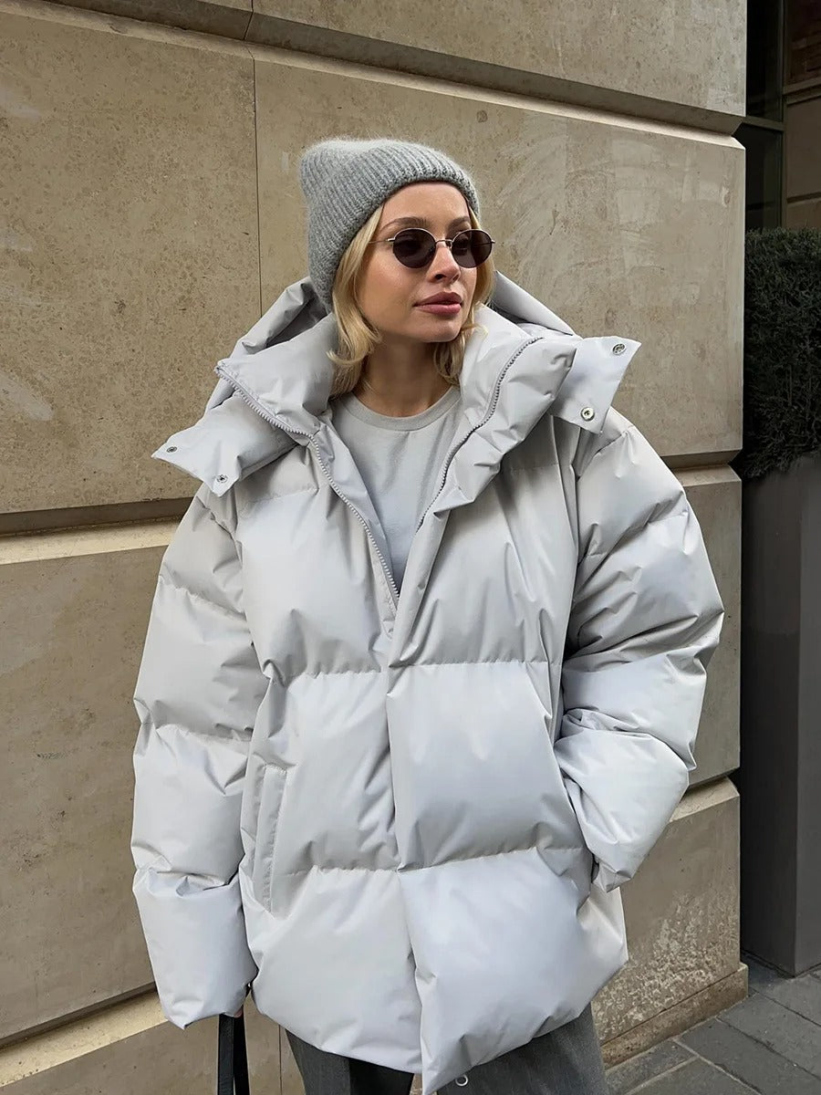 Jana – Gefütterte kurze Jacke mit Kapuze