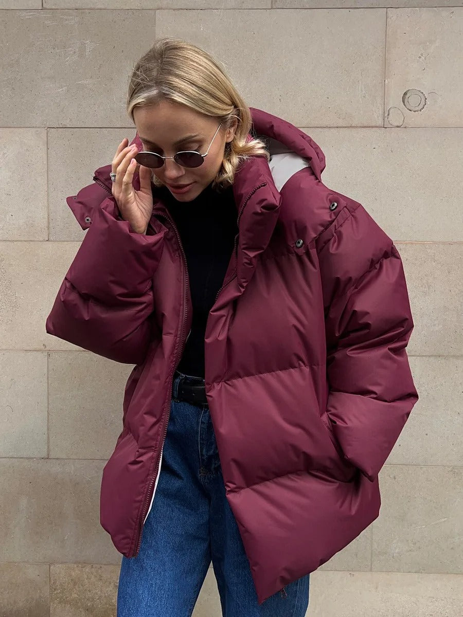 Jana – Gefütterte kurze Jacke mit Kapuze